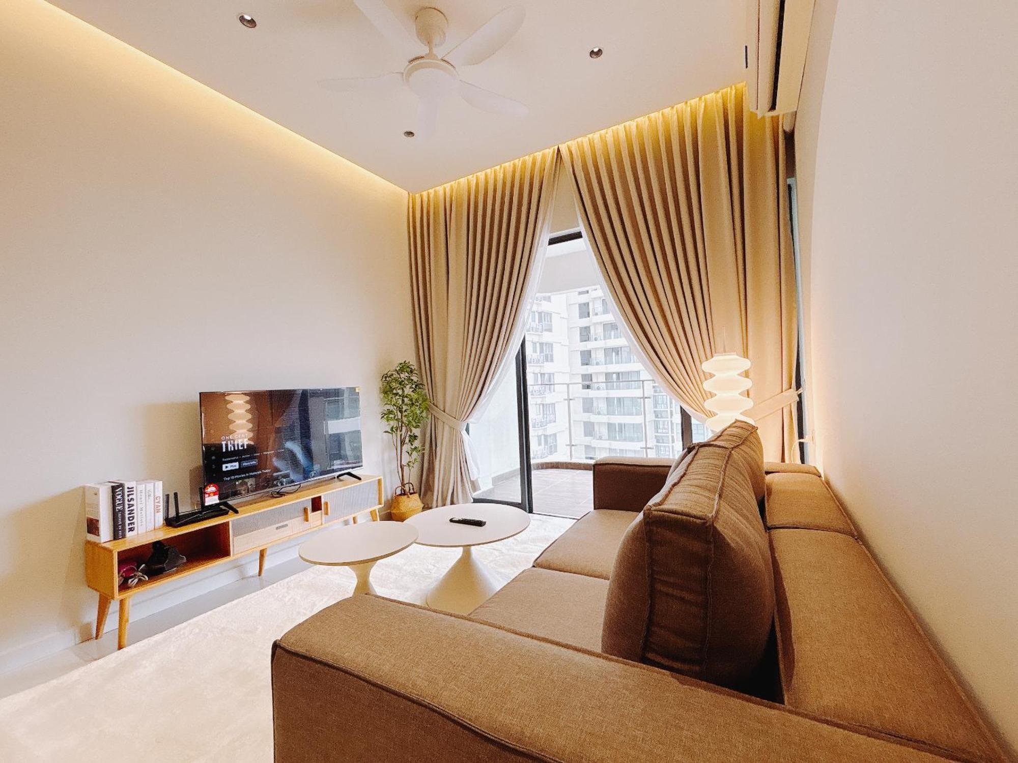 Scenic Country Garden Danga Bay By Lions Bay Apartment Johor Bahru Exterior photo